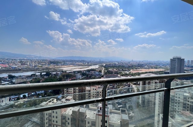 景成新城4室2厅154㎡70万二手房图片