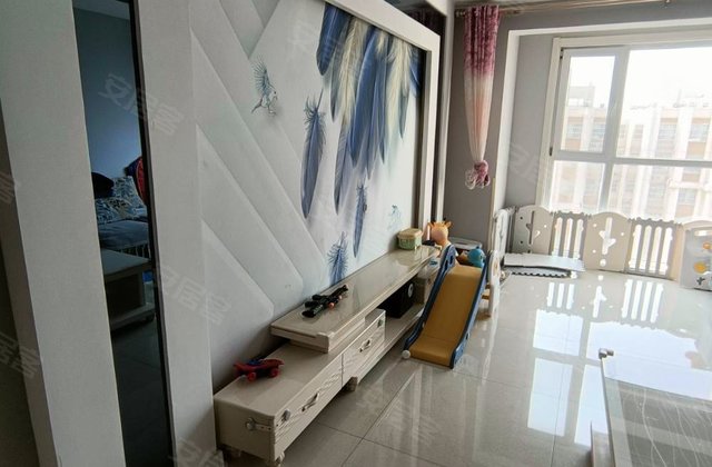 中红一品2室2厅92㎡49万二手房图片