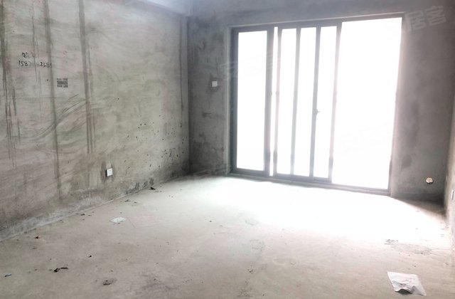 中联名城二区4室2厅108.95㎡147万二手房图片