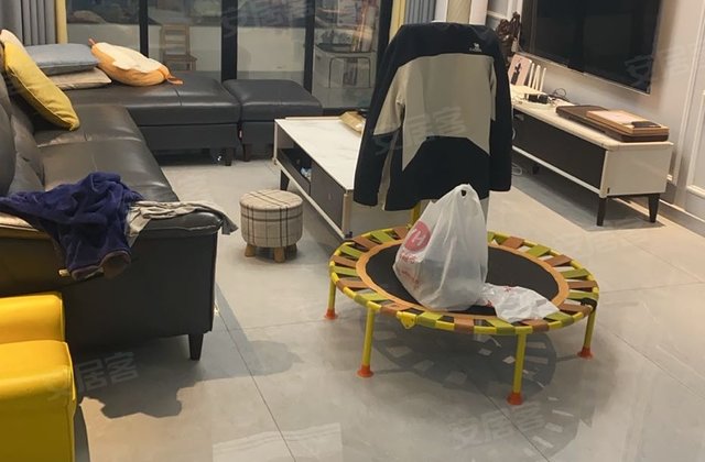 樵歌山庄3室2厅110㎡148万二手房图片