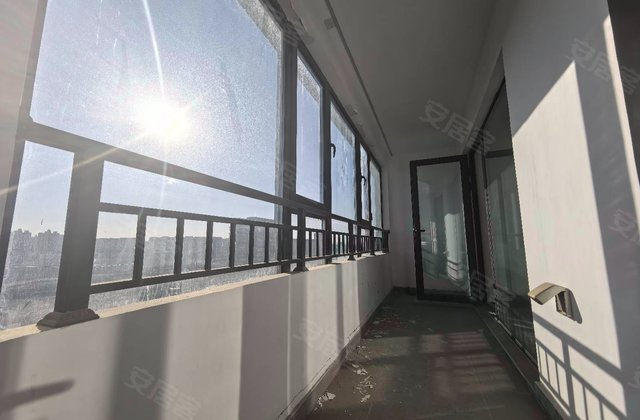 旭辉银盛泰博观天成3室2厅125㎡96万二手房图片