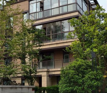 急售房源 江心洲银城叠加别墅 诚意出售价格可谈 有钥匙方便房