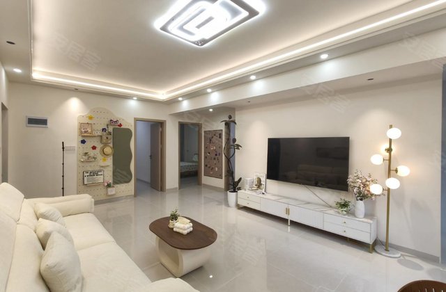 鸿发花园3室2厅95㎡45.8万二手房图片