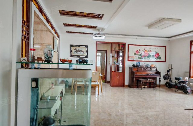 紫鑫城3室2厅133㎡65万二手房图片