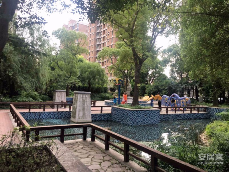 飘鹰锦和花园(东区公寓住宅)