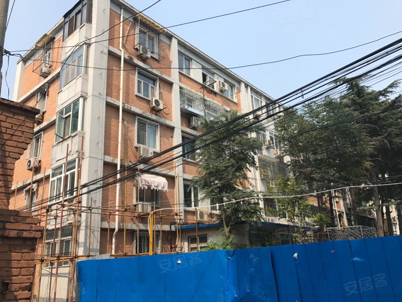 帽儿胡同45号院