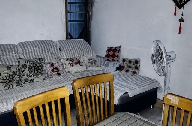 恒福花园3室2厅87.55㎡49.6万二手房图片