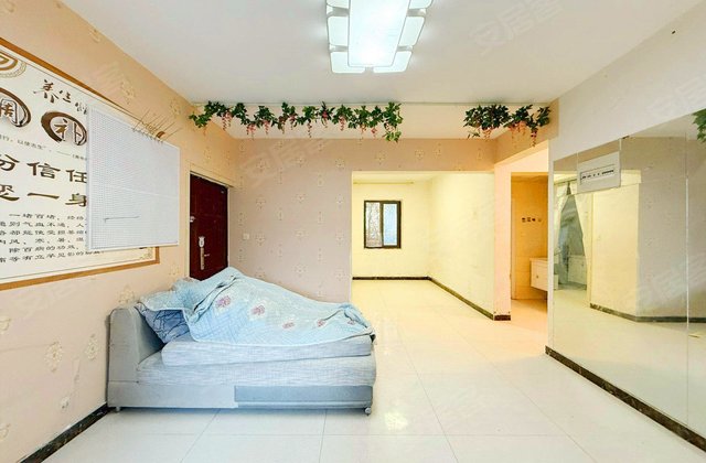 七里香堤3室2厅127.45㎡145万二手房图片