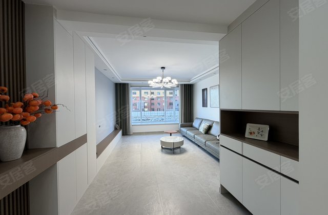 兴建广场3室2厅140㎡69.8万二手房图片