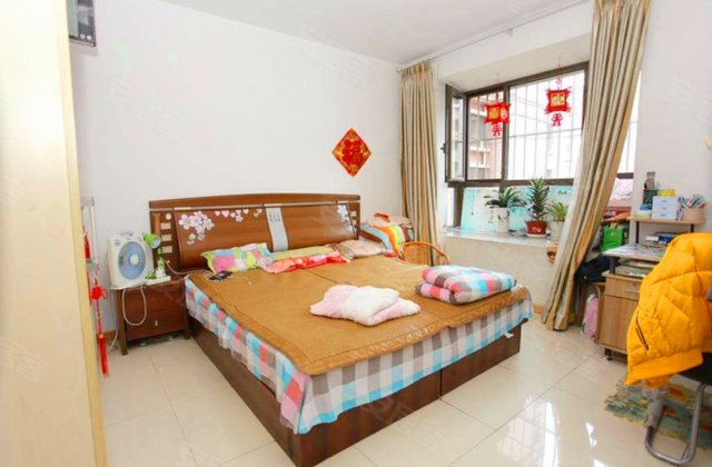 凯景花园1室1厅66.7㎡109万二手房图片