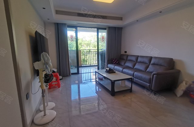 南铝社区3室2厅108㎡73.8万二手房图片