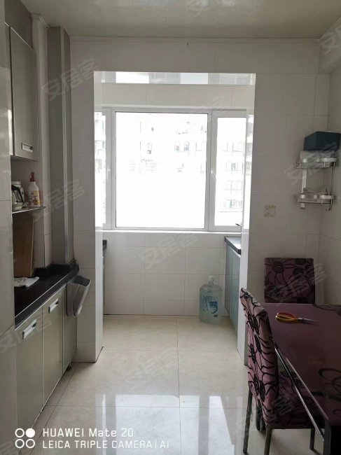 电梯洋房三楼 三室两厅一卫 有下房 老本免费停车,天娇园二手房,86万