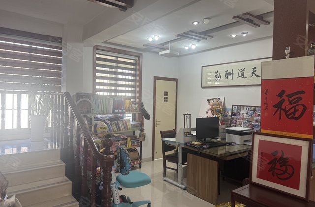 武阳名筑6室2厅180㎡168万二手房图片