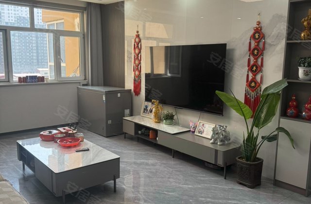 鸿翔欧景苑3室2厅118㎡76万二手房图片