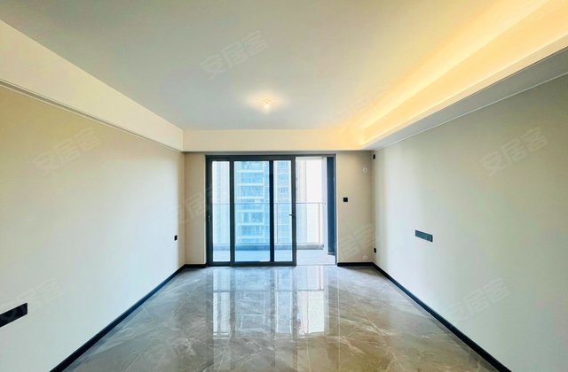 保利锦上4室2厅116.1㎡238万二手房图片