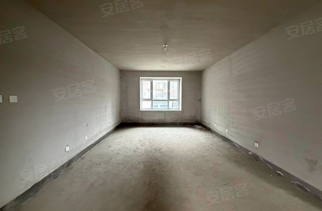 绿溪小镇3室2厅2卫136.2㎡南北69.8万