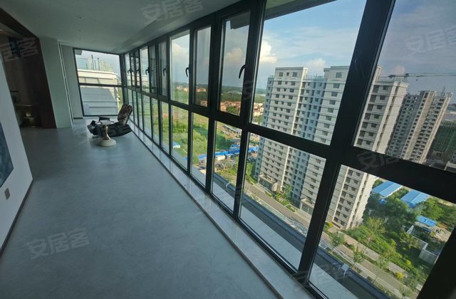 吾悦华府二期3室2厅176㎡94万二手房图片