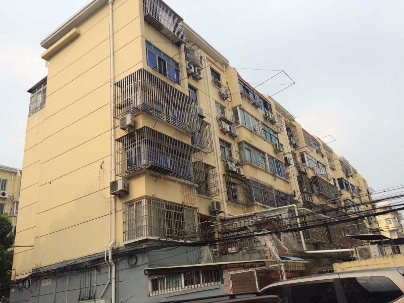 新德路506弄小区 