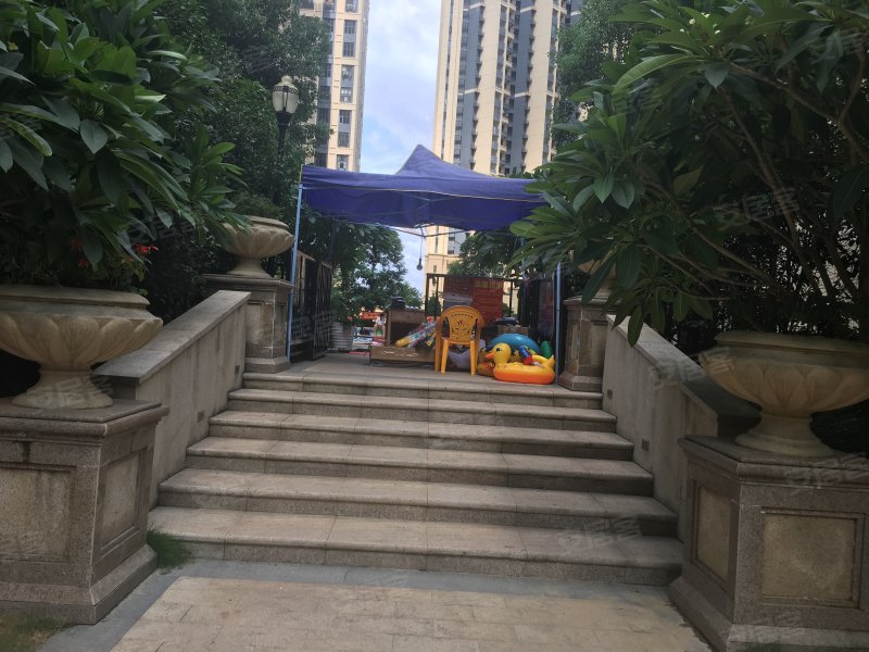 五象大唐果,良兴路15号-南宁五象大唐果二手房,租房,房价-南宁安居客