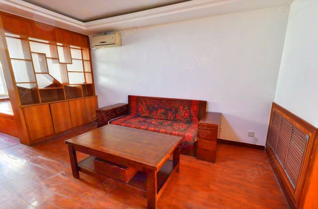 虎山花苑(D区)3室1厅80.91㎡110万二手房图片