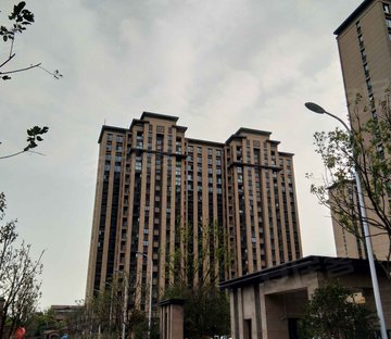 路劲澜山澜