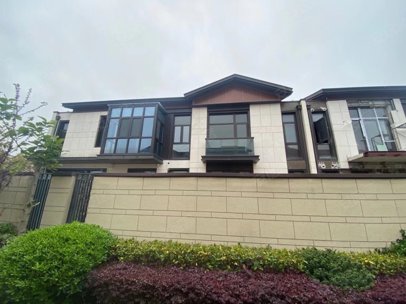 绿地海域乾唐墅