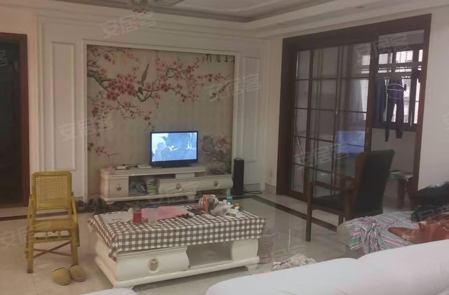 五新花园3室2厅161.6㎡100万二手房图片