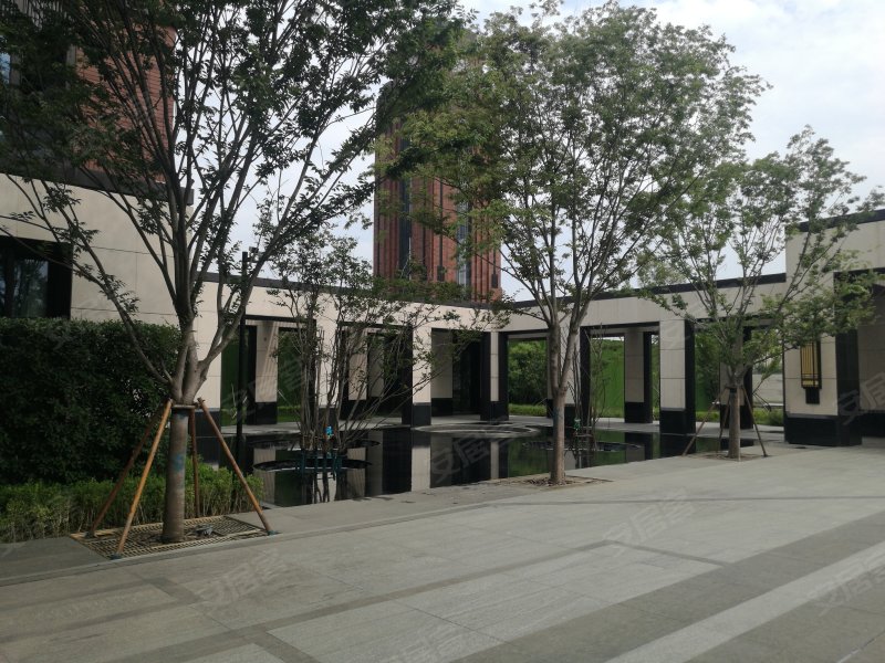 万科威高翡翠公园