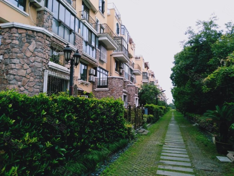 申亚花满庭(别墅)