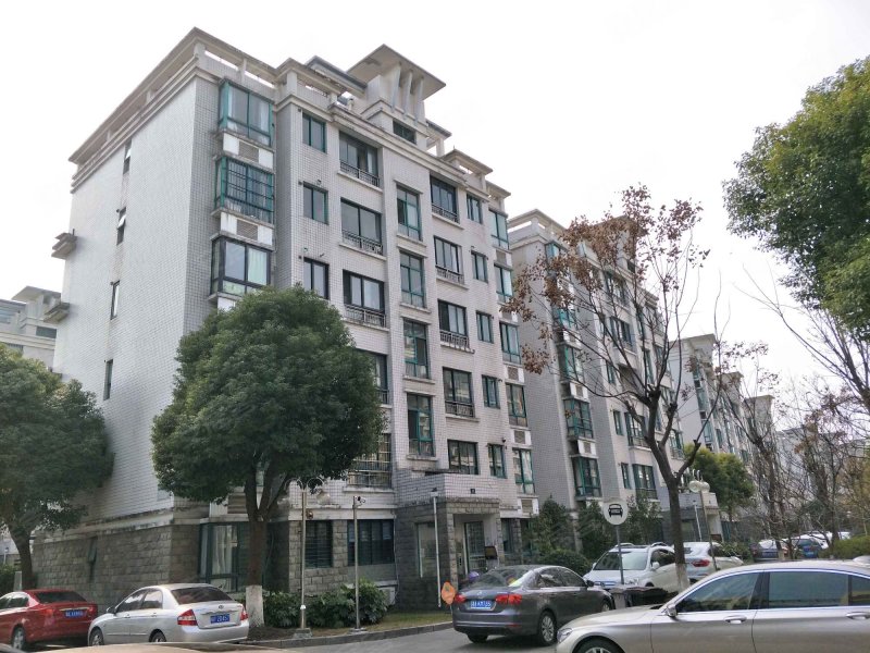 春申城华丽家园 