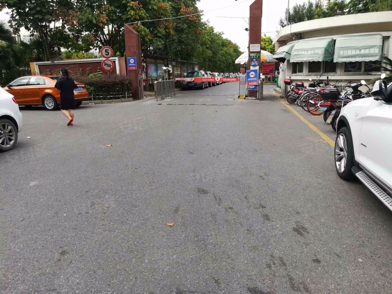 伟业金锦苑三村 