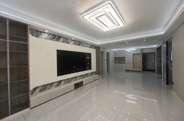 御隆庭苑3室2厅146㎡46万二手房图片