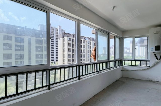 时光风华4室2厅119㎡95万二手房图片