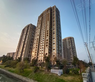 龙湖春江郦城