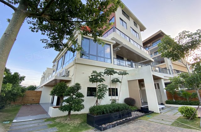 绿地悦澜湾(公寓住宅)