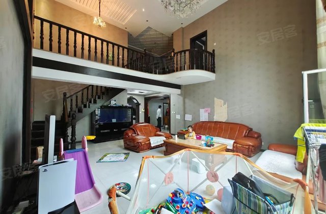 西隆名仕公馆(别墅),北京南路60号-昌吉西隆名仕公馆(别墅)二手房