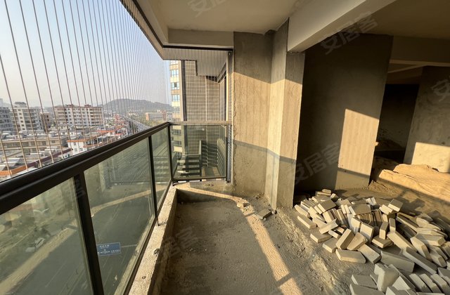 滟澜春天4室2厅94.12㎡48万二手房图片