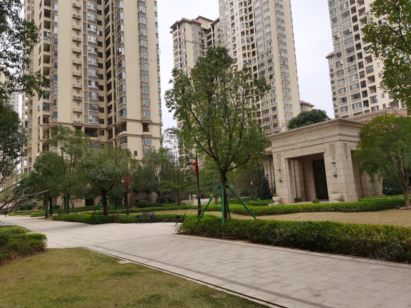 龙光玖珑湖(一期)