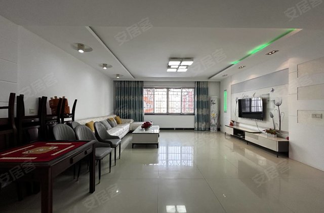 金环花园3室2厅147㎡29.8万二手房图片