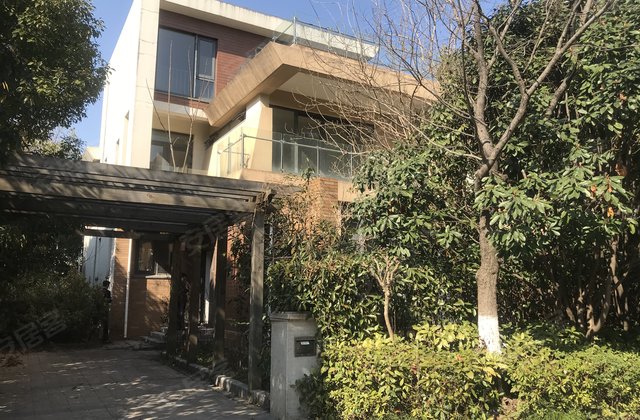 复地北桥城(东区别墅)3室3厅4卫330㎡南北1700万