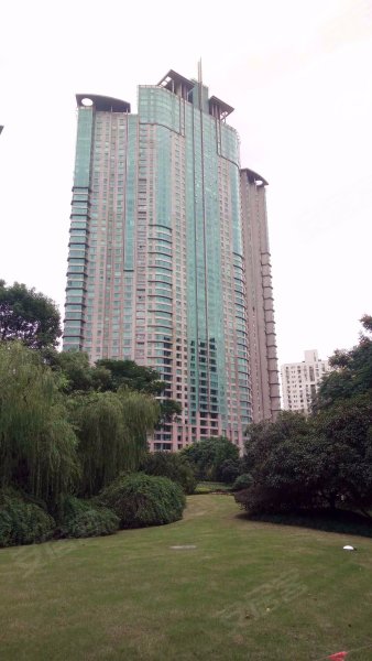 世茂滨江花园(南区)