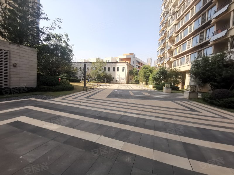 绿地国际博览城博翠