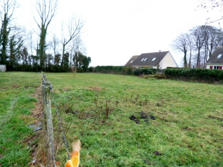 法国约¥54万Angerville-Bailleul, France Plot of land在售 7.00 万欧二手房土地图片