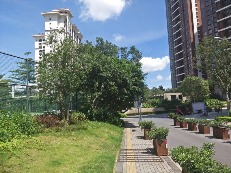 万科麓城四期,布龙路155号-深圳万科麓城四期二手房,租房,房价-深圳