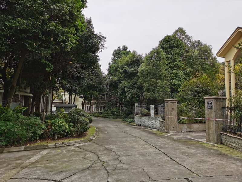 佰富高尔夫别墅,来鹿寺8号-重庆佰富高尔夫别墅二手房,租房,房价-重庆