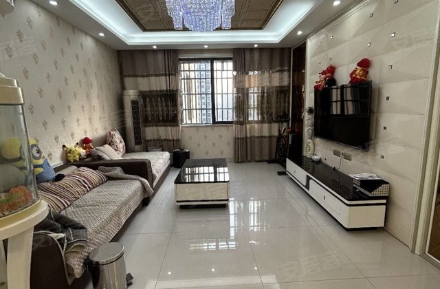 滨湖城4室2厅138.8㎡79.8万二手房图片