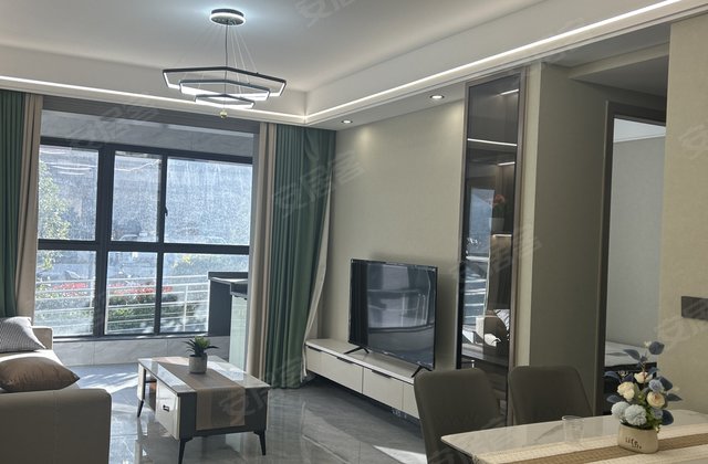 中国铁建官河府2室2厅77㎡92万二手房图片