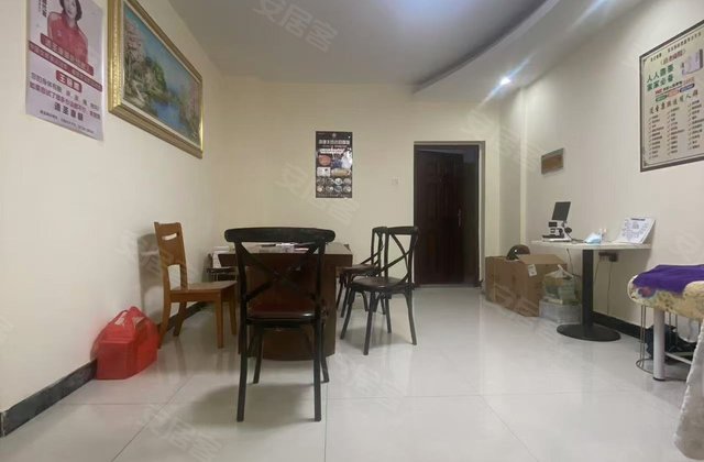 丰宝大厦3室2厅131㎡40万二手房图片