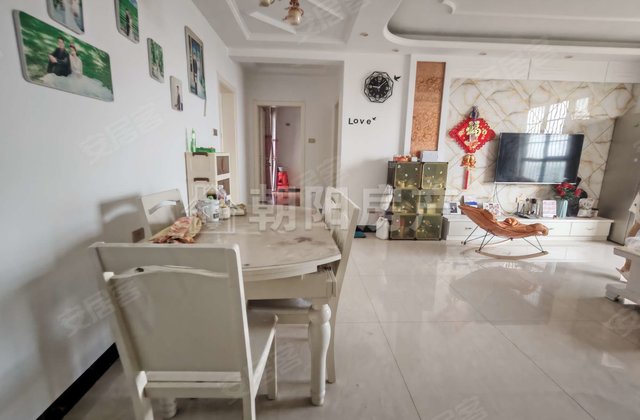 机西小区3室1厅111.01㎡32.6万二手房图片