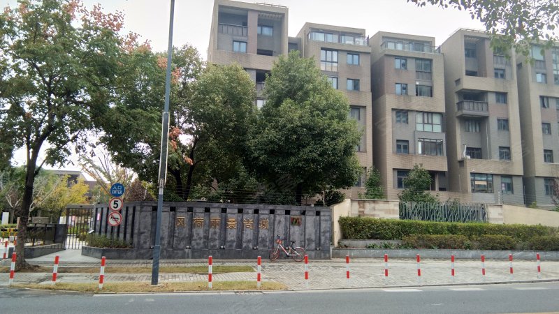 风荷丽景尚城(东区别墅) 